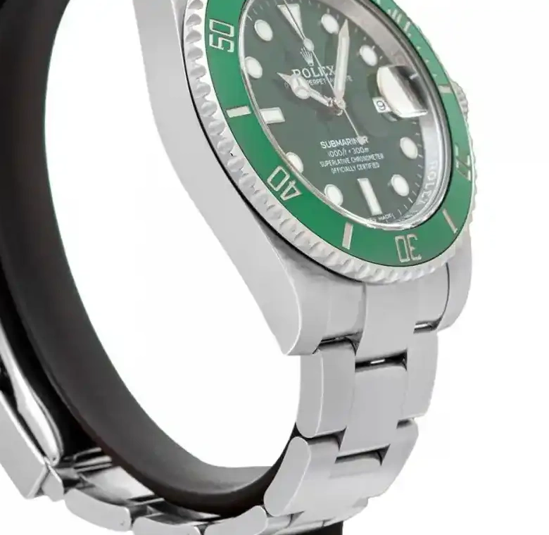 PrestigiousJewellers Rolex 116610LV Submariner Green 0520
